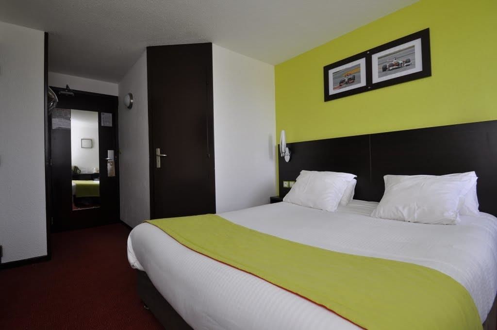 Enzo Hotels Cannes-Ecluse By Kyriad Direct Zimmer foto